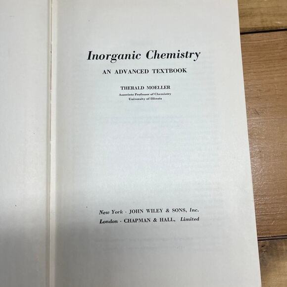 Vintage Inorganic Chemistry Book by Moeller. John Wiley & Sons. 1952 - Picture 5 of 6